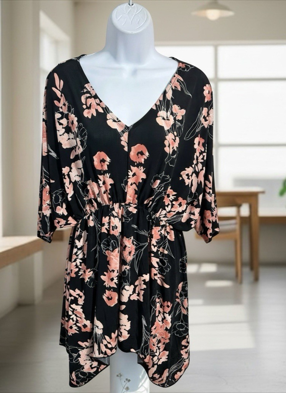 LILDY Kimono Sleeve Tunic Sz M Black Floral Blouse Dolman Sleeve V-Neck Top New
